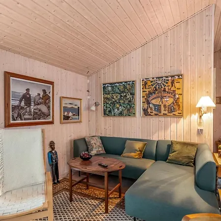 Gebko - 750m From The Sea By Interhome *