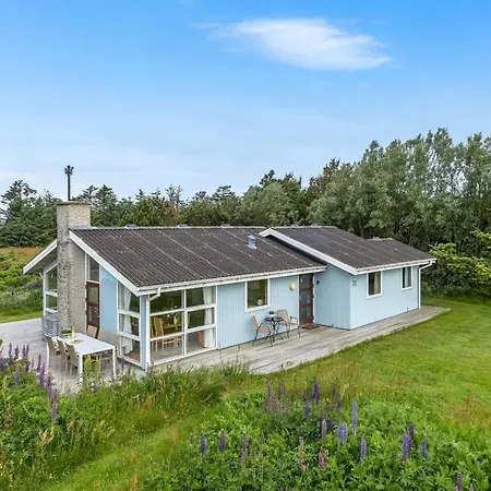 Gebko - 750m From The Sea By Interhome